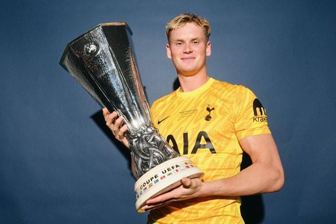 百家乐网站-莫雷托：西汉姆联即将租借热刺门将金斯基，含选择买断条款