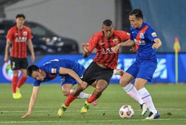 百家乐游戏-海港抢分碰壁3轮2球锋无力 寄望新援德比或祭奇兵